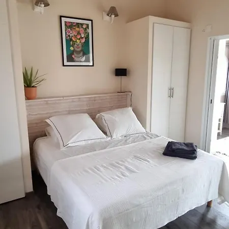 Maison De Vacances L'ayguade Hyères