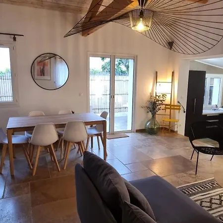 Maison De Vacances L'ayguade Hyères